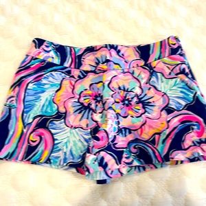 Lilly Pulitzer multicolor shorts size 6